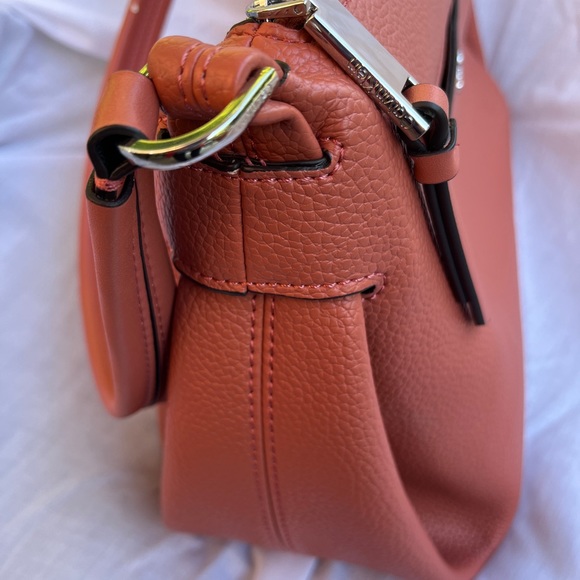 Calvin Klein handbag - Picture 10 of 12